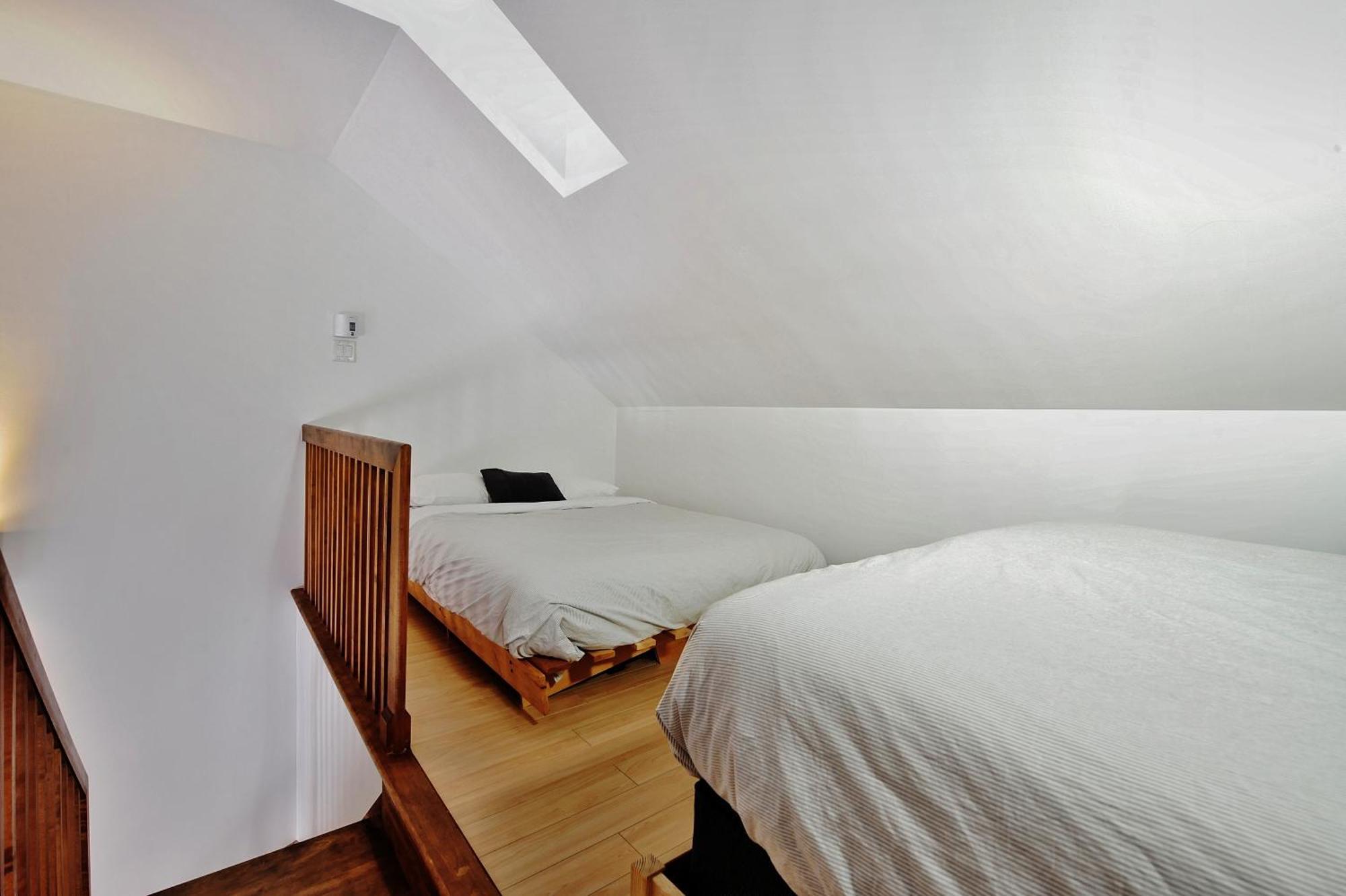 Condo 305 33 Chemin Du Hameau By Les Chalets Alpins Stoneham Exterior foto
